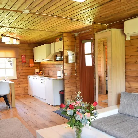 Papli Suvemajake Haapsalu