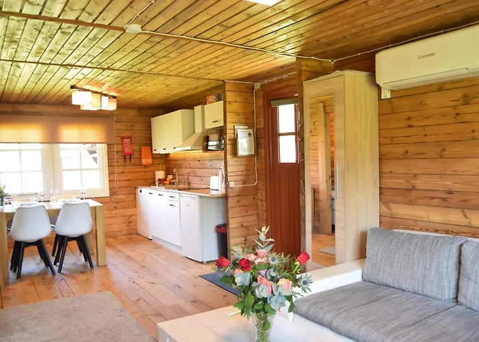 Papli Suvemajake Haapsalu