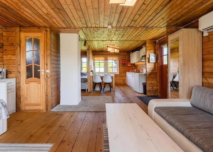 Papli Suvemajake Haapsalu