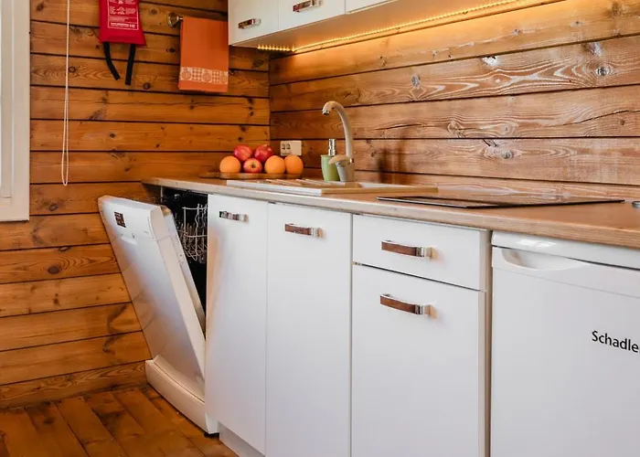 Papli Suvemajake هابسالو