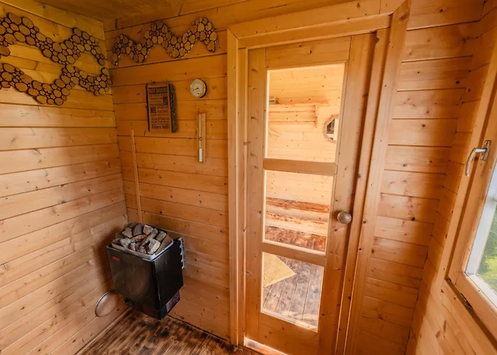 Papli Suvemajake Vikendica *